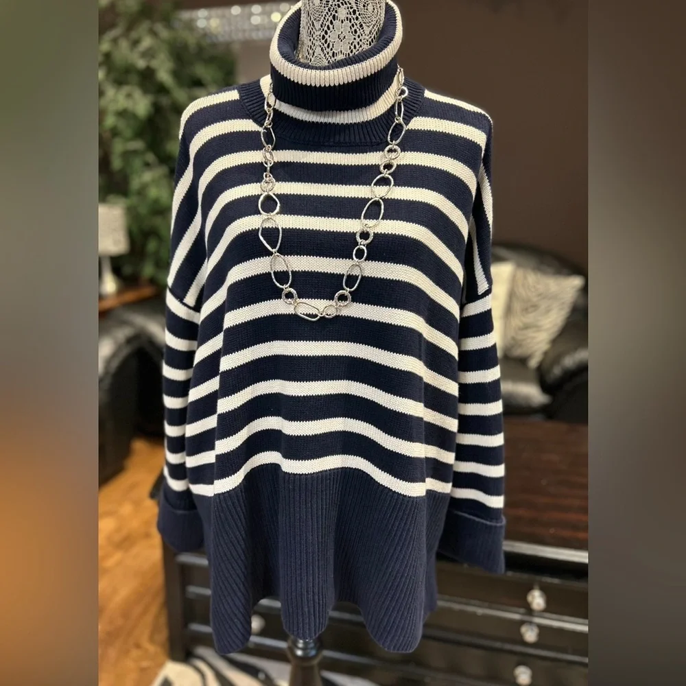 GAP Navy and Cream Striped Turtleneck Sweater - Picture 1 of 7